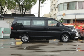   2022款东风风行菱智 奋斗款 M5L 1.6L 豪华型 7座