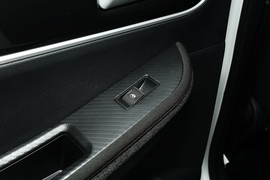 2022款东风风行T5