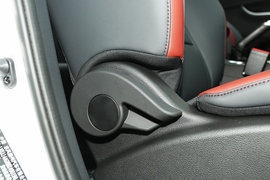 2022款东风风行T5