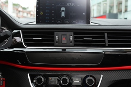 2022款东风风行T5