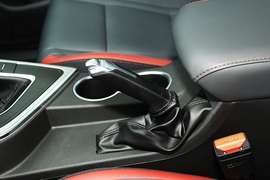 2022款东风风行T5