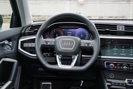 2022款奥迪Q3