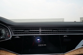 2022款奥迪Q7