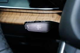 2022款奥迪Q7