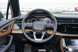 2022款奥迪Q7