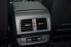 2022款奥迪Q5L
