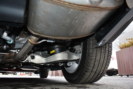 2022款路虎揽胜运动版新能源