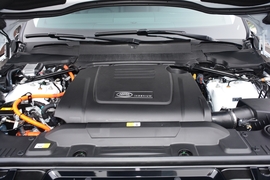 2022款路虎揽胜运动版新能源