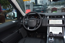 2022款路虎揽胜运动版新能源