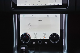 2022款路虎揽胜运动版新能源