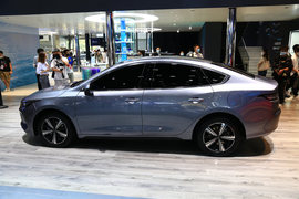 比亚迪驱逐舰05