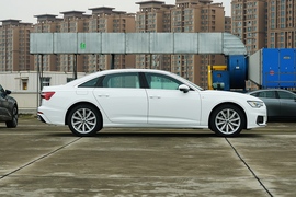 2022款奥迪A6L