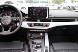 2022款奥迪A4L