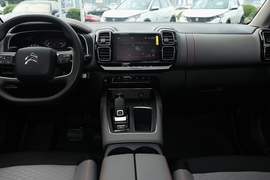 2021款雪铁龙天逸