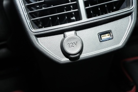 2021款雪铁龙天逸