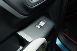 2021款雪铁龙天逸