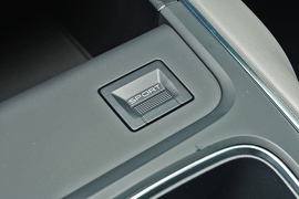 2021款雪铁龙天逸