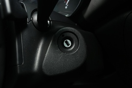 2021款雪铁龙天逸