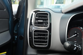 2021款雪铁龙天逸