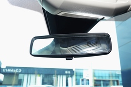 2021款雪铁龙天逸