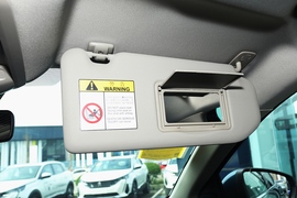 2021款雪铁龙天逸