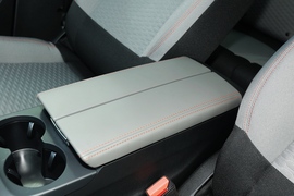 2021款雪铁龙天逸