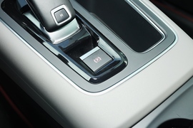 2021款雪铁龙天逸