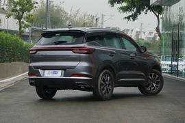 2021款奇瑞瑞虎7