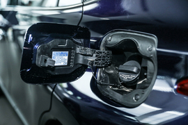 2022款丰田凌放HARRIER