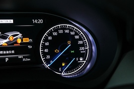 2022款丰田凌放HARRIER