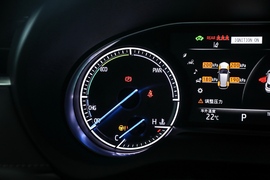 2022款丰田凌放HARRIER