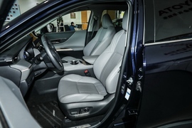 2022款丰田凌放HARRIER