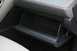 2022款丰田凌放HARRIER