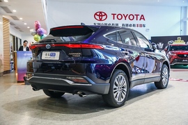 2022款丰田凌放HARRIER