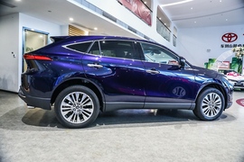 2022款丰田凌放HARRIER