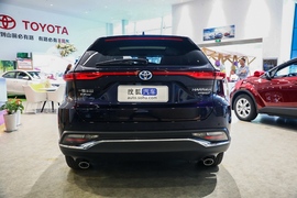 2022款丰田凌放HARRIER