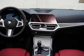 2022款宝马325Li