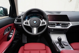 2022款宝马325Li