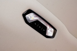 2022款宝马325Li