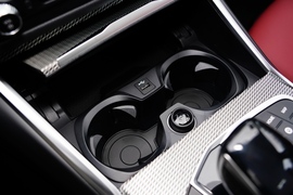 2022款宝马325Li