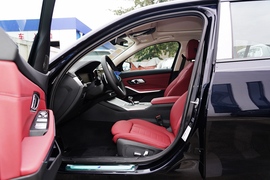 2022款宝马325Li