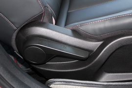 2021款奇瑞艾瑞泽5