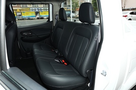 2021款郑州日产锐骐