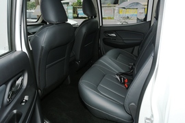 2021款郑州日产锐骐