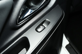 2021款郑州日产锐骐