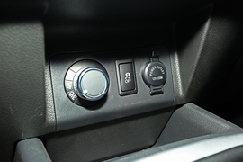 2021款郑州日产锐骐