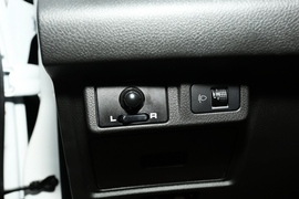 2021款郑州日产锐骐