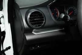 2021款郑州日产锐骐