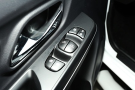 2021款郑州日产锐骐