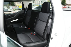 2021款日产纳瓦拉